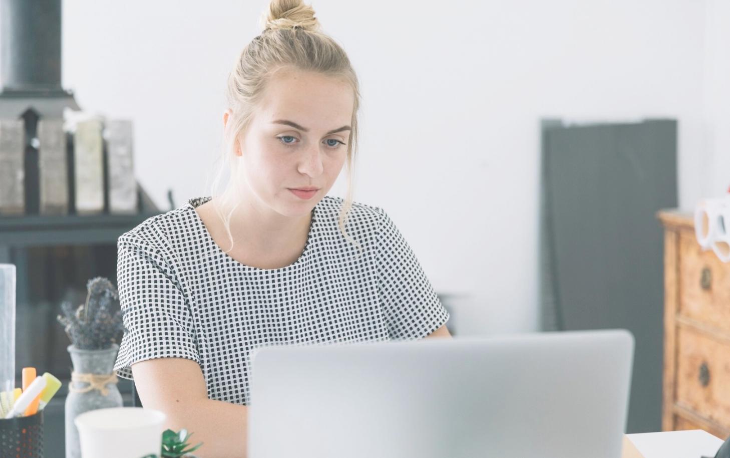 Moderne Lernumgebung mit digitalen Analysetools